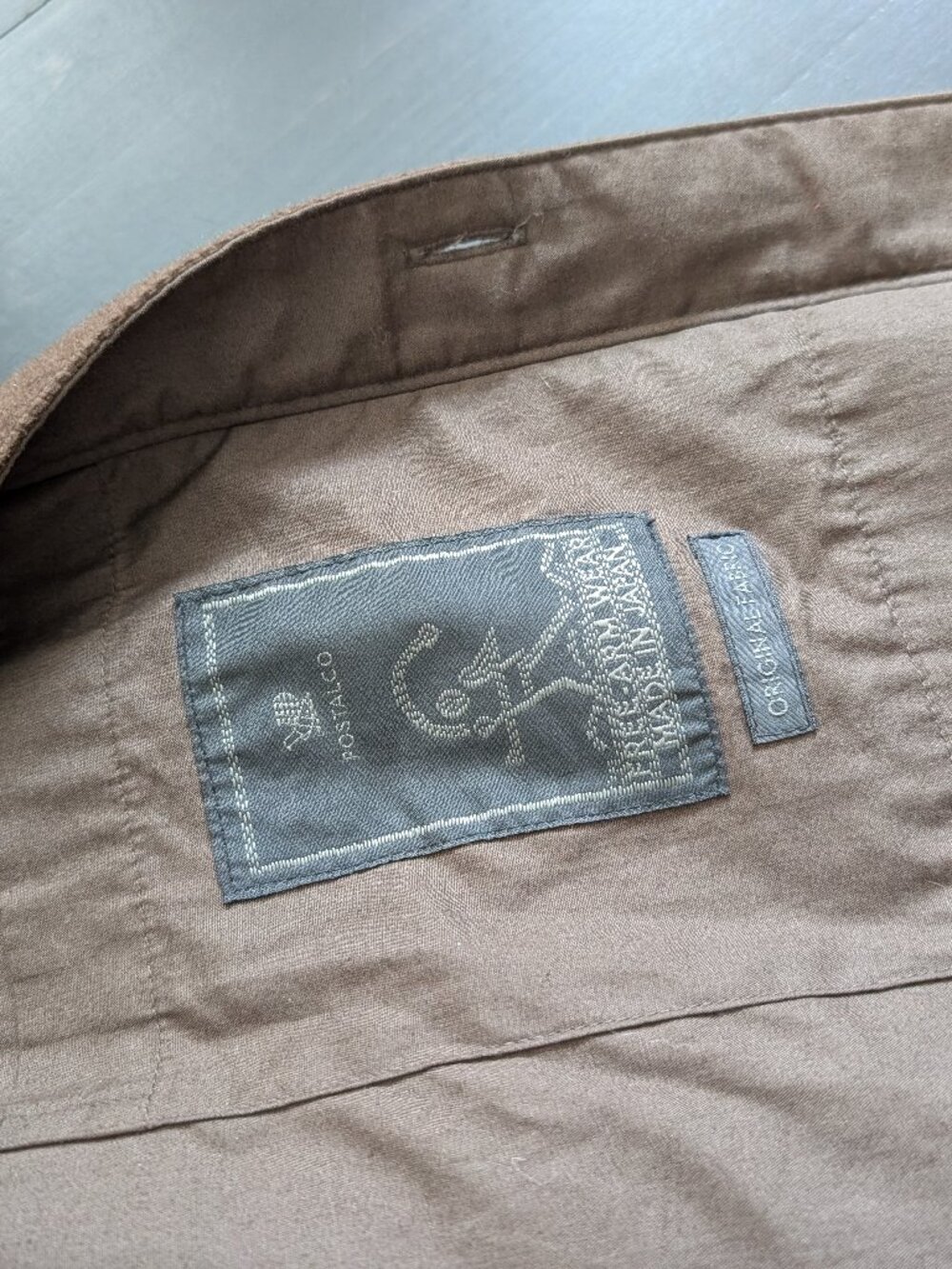 Postalco Free Arm Button Jacket 01 Solid Wool View 5